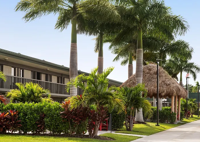 Ramada By Wyndham Sarasota Waterfront